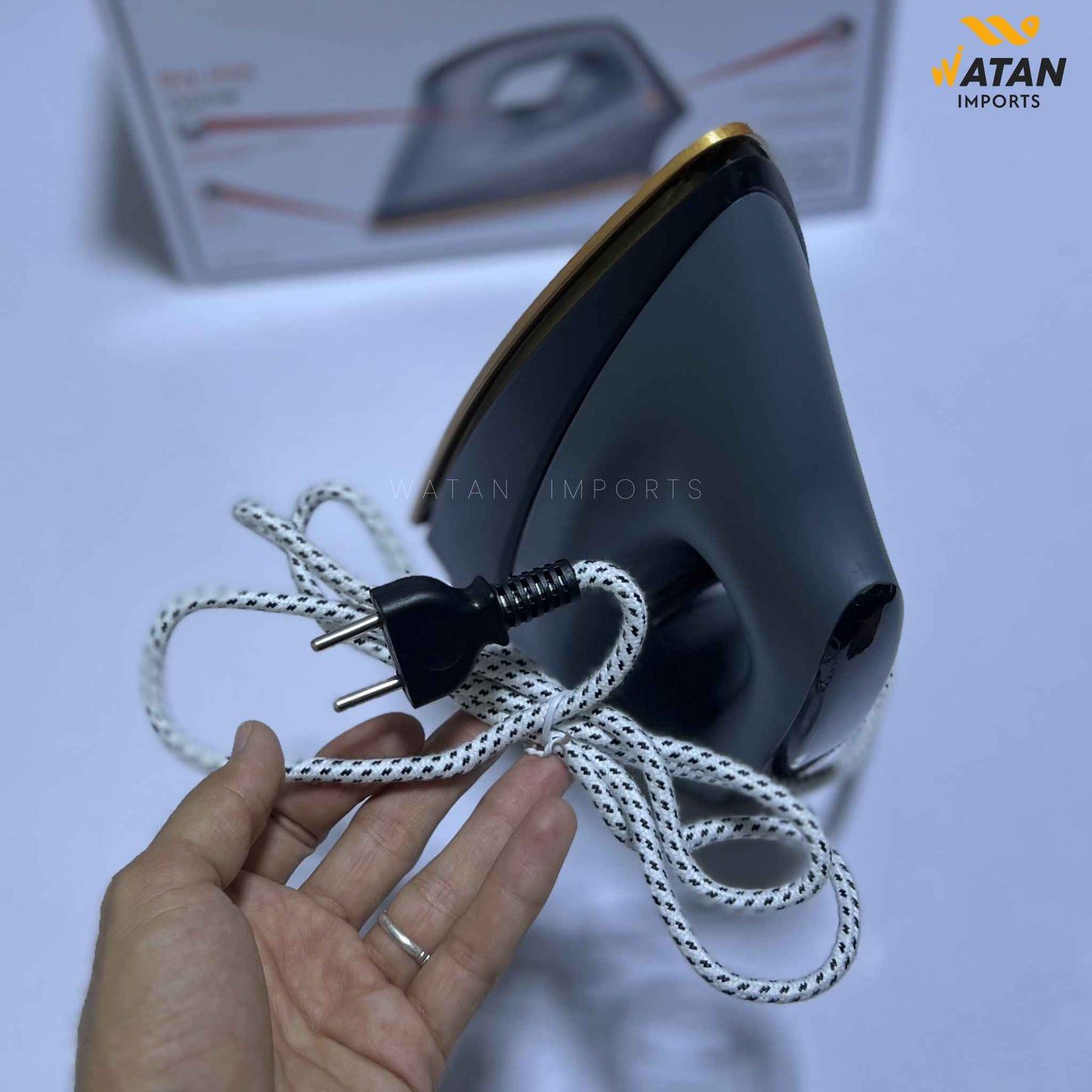 BLACK+ DECKER Dry Iron 1100W – Non-Stick Soleplate with 2 Years Warranty